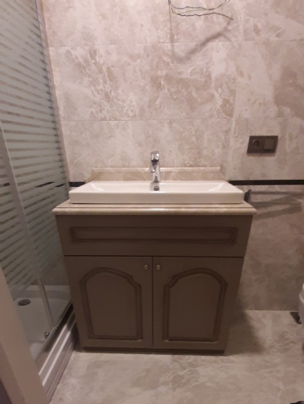 Banyo Dolabı Modeli