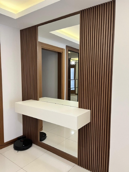 Boy Aynalı Portmanto