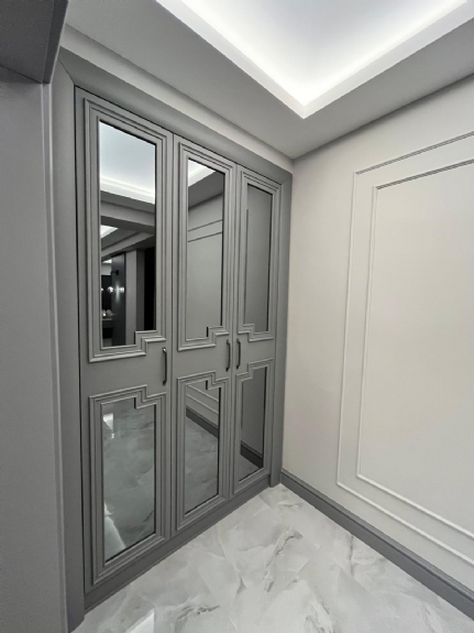 Duvara Gömme Giyinme Odası