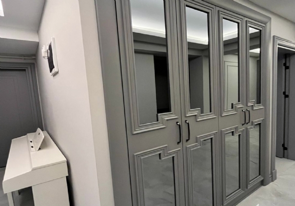 Duvara Gömme Giyinme Odası