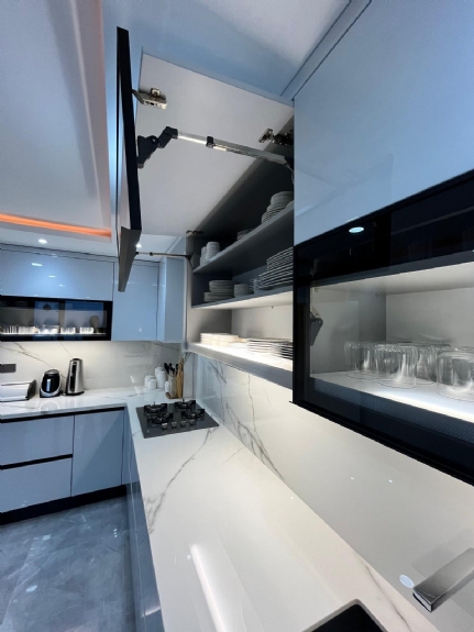 Köşe Mutfak Dolabı