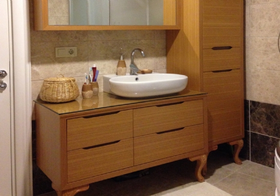 Modern Banyo Dolabı